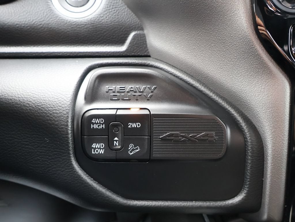 2020 RAM 2500 Laramie Crew Cab 4x4 6'4" Box