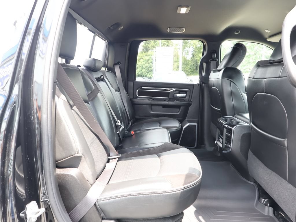 2020 RAM 2500 Laramie Crew Cab 4x4 6'4" Box