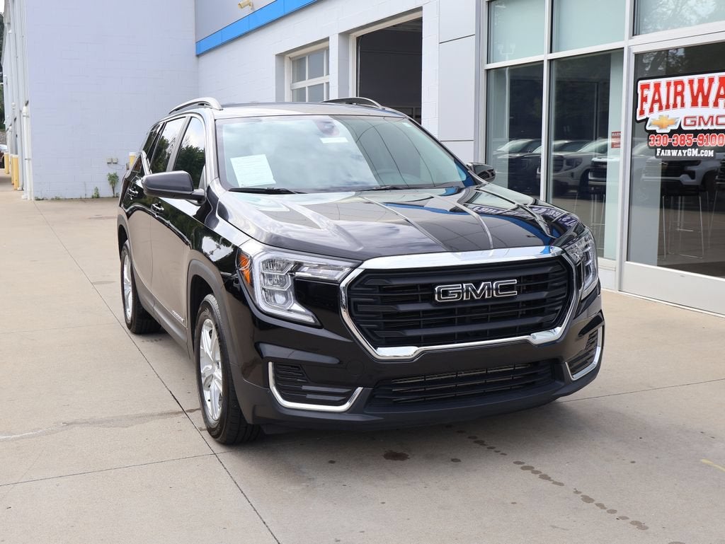 Used 2022 GMC Terrain SLE with VIN 3GKALMEVXNL304071 for sale in Calcutta, OH
