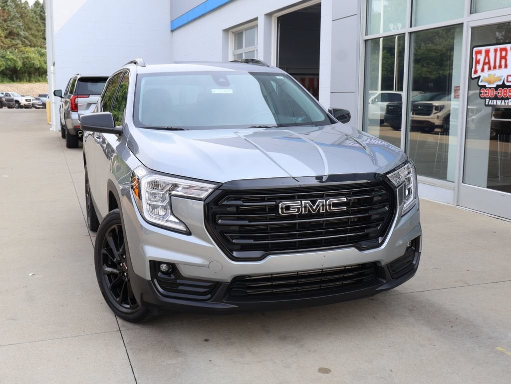 2023 GMC Terrain SLT