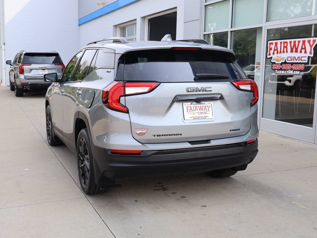2023 GMC Terrain SLT