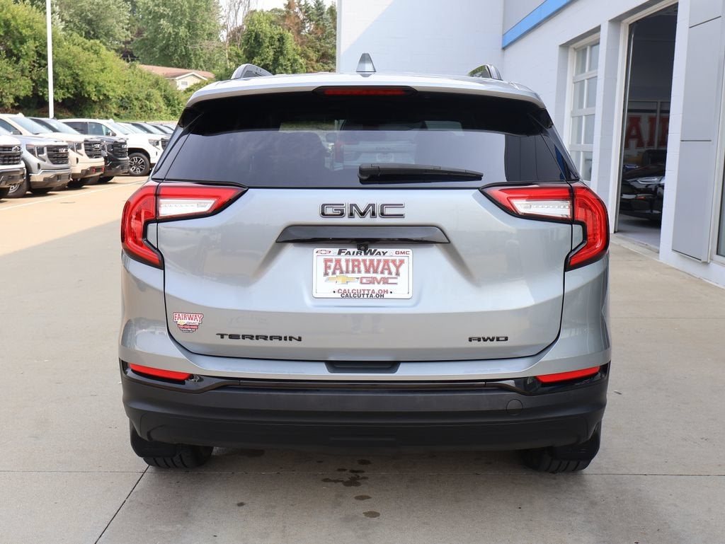 2023 GMC Terrain SLT