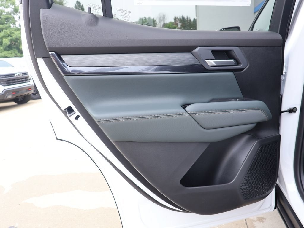 2027 GMC Terrain AWD AT4