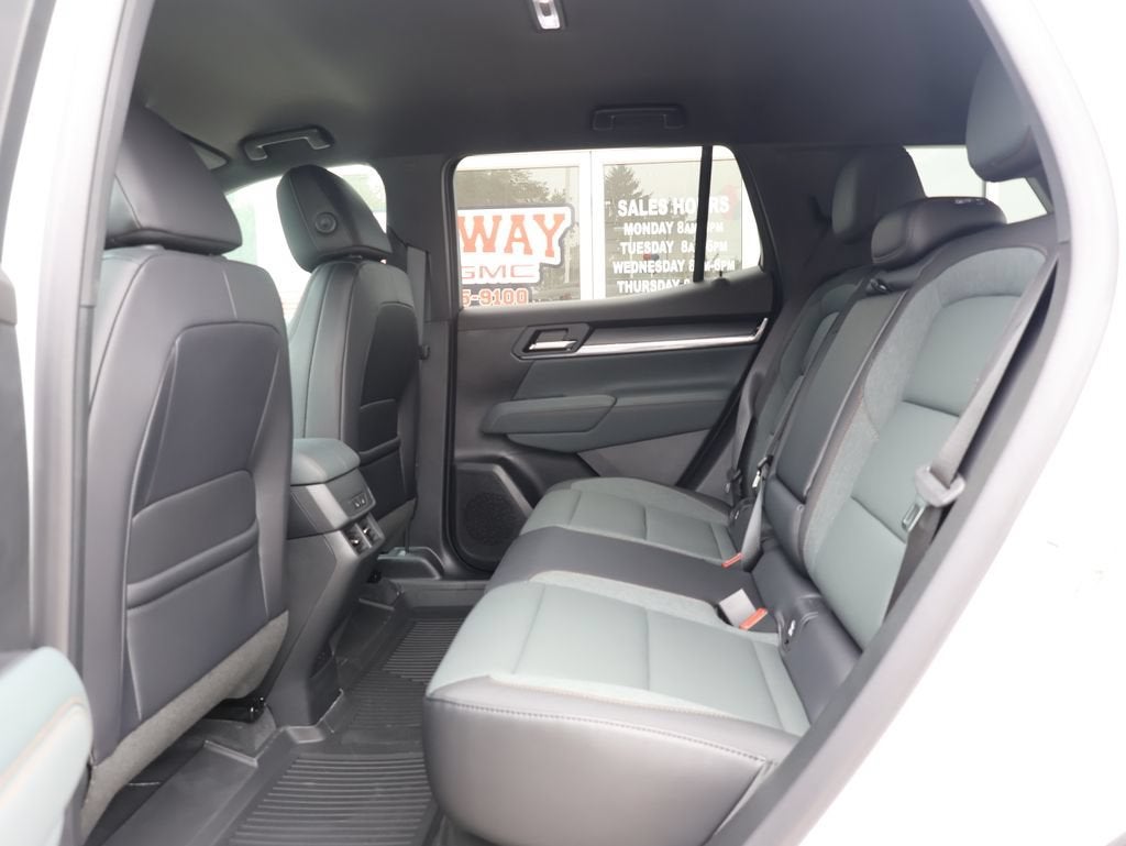 2027 GMC Terrain AWD AT4