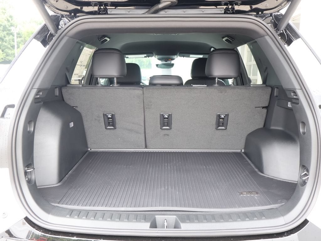 2027 GMC Terrain AWD AT4