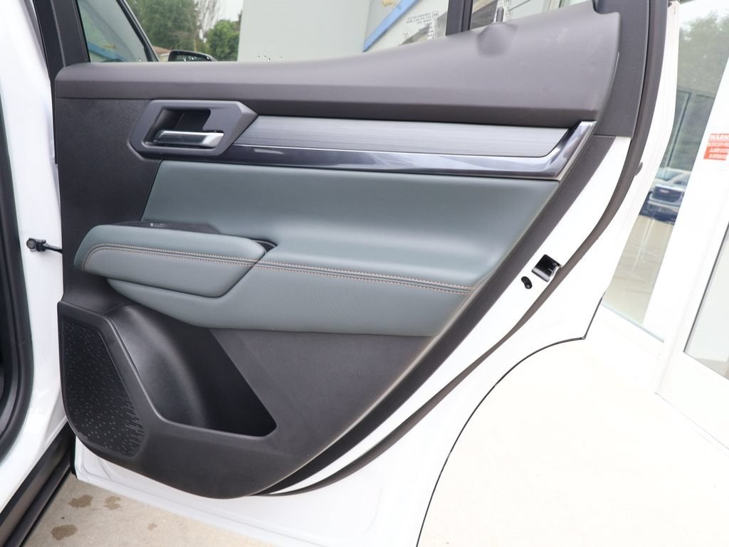 2027 GMC Terrain AWD AT4