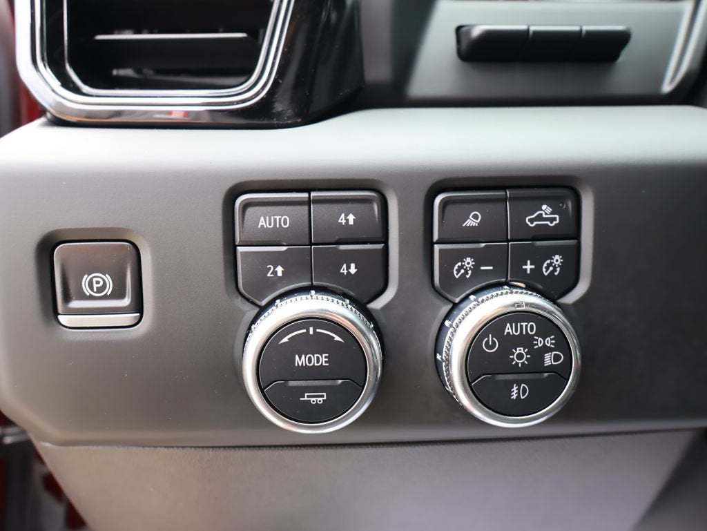 2024 GMC Sierra 1500 AT4 - Photo 13