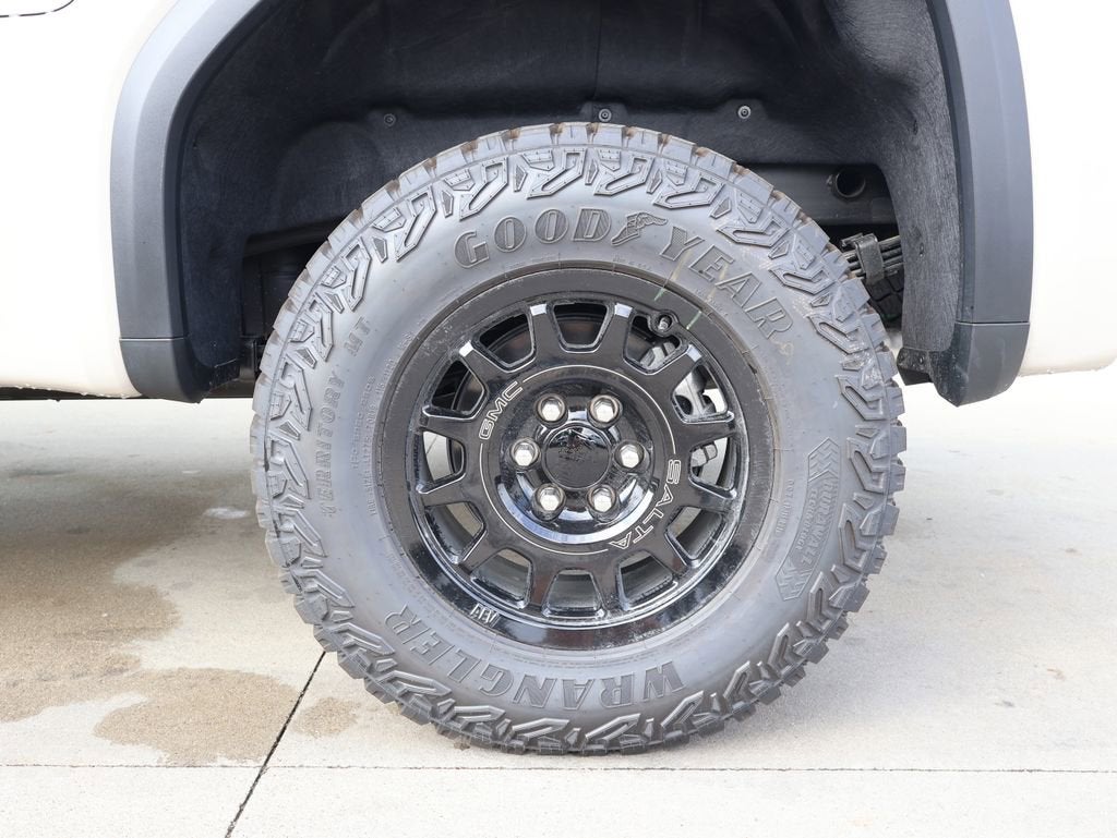 2026 GMC Sierra 1500 AT4X