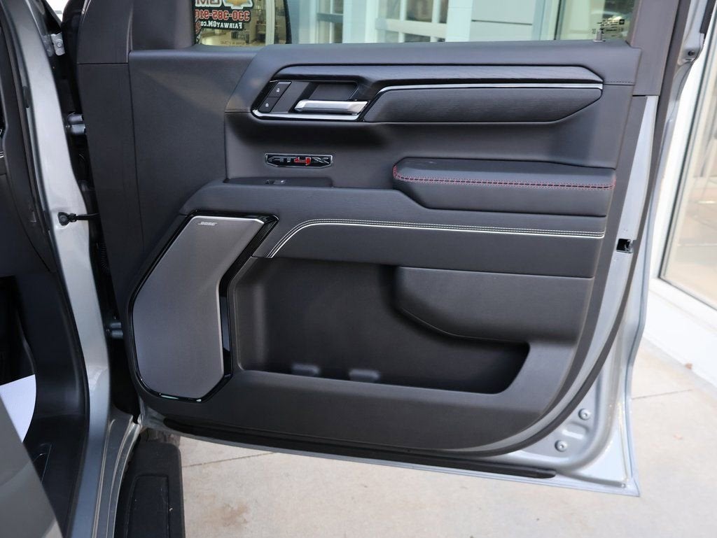 2025 GMC Sierra 1500 AT4X