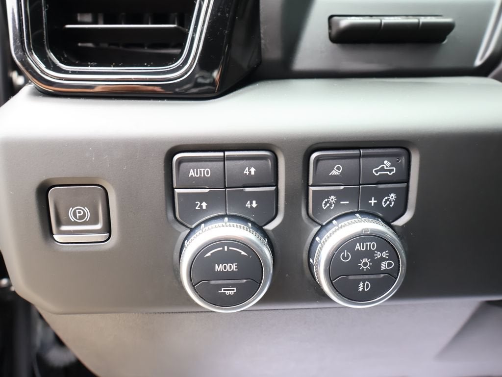 2024 GMC Sierra 1500 AT4X - Photo 13