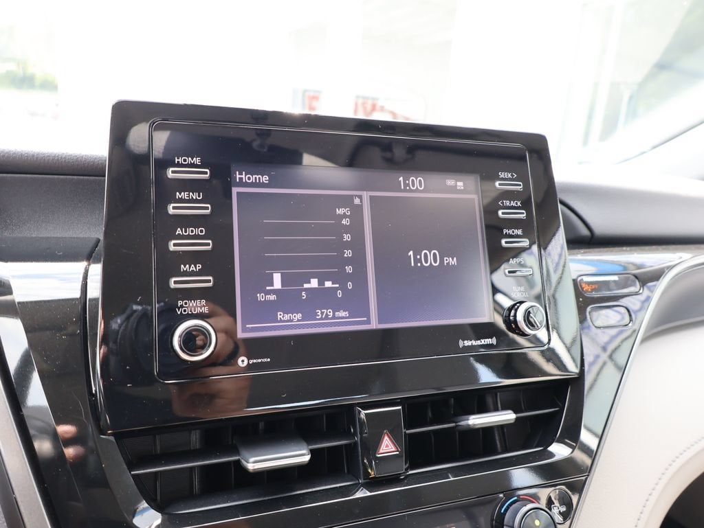 2022 Toyota Camry SE - Photo 19