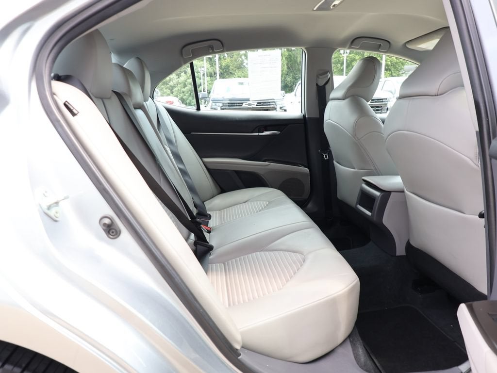 2022 Toyota Camry SE - Photo 28