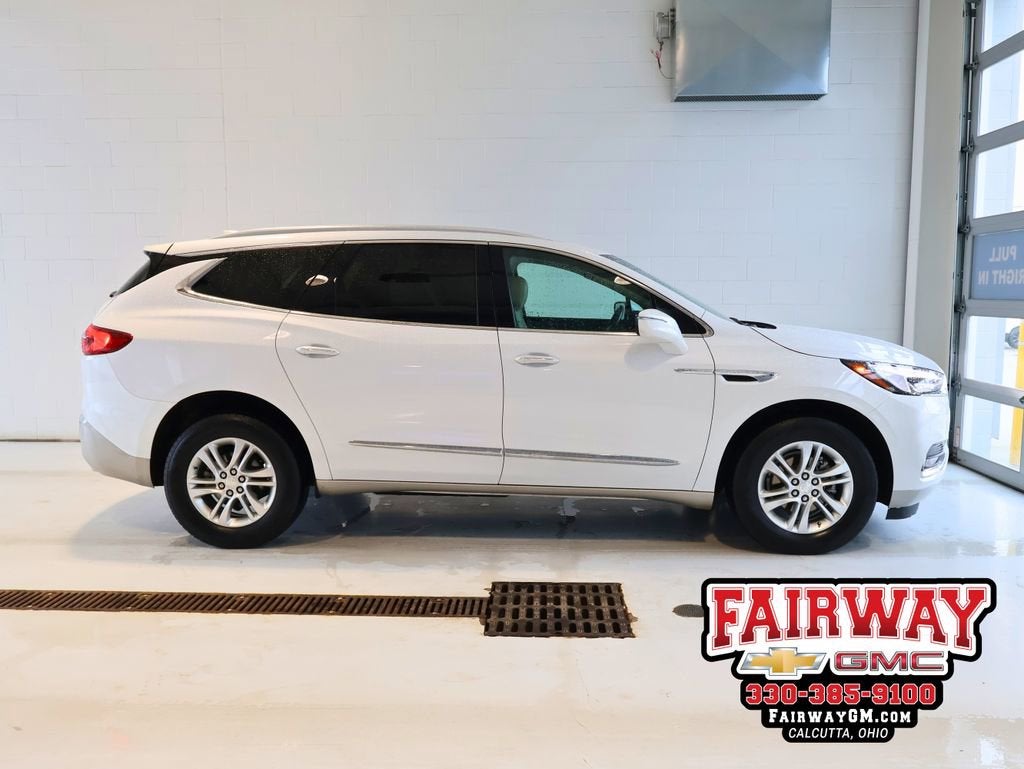 2021 Buick Enclave Essence AWD's photo