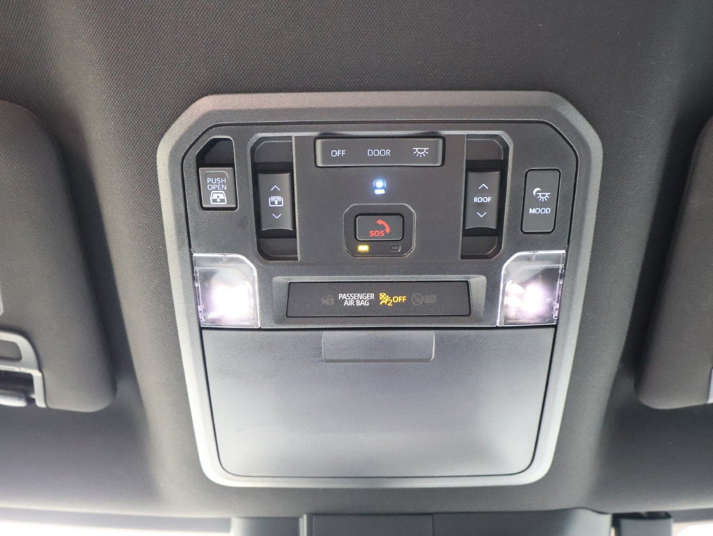 2023 Toyota Tundra Platinum - Photo 32