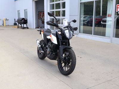 2020 KTM DUKE 390 Base