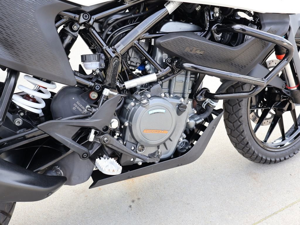 2020 KTM DUKE 390 Base