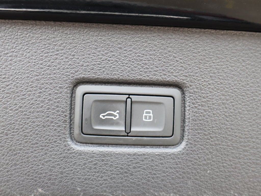 2021 Audi Q7 Premium Plus 55 TFSI quattro Tiptronic