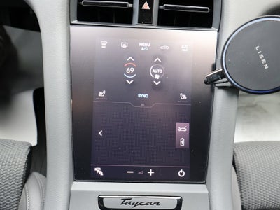 2024 Porsche Taycan Turbo