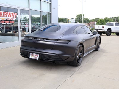 2024 Porsche Taycan Turbo