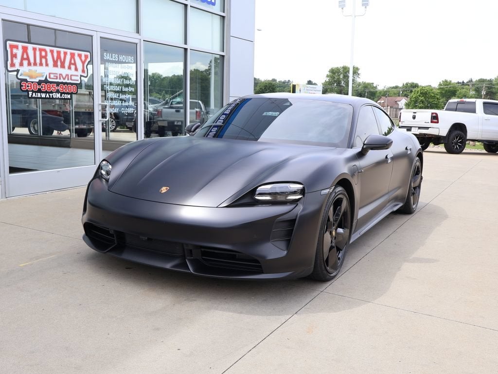 2024 Porsche Taycan Turbo